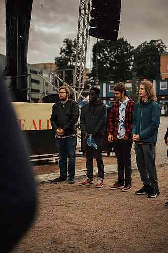 Copyright - Isaac and Heidi Lárraga