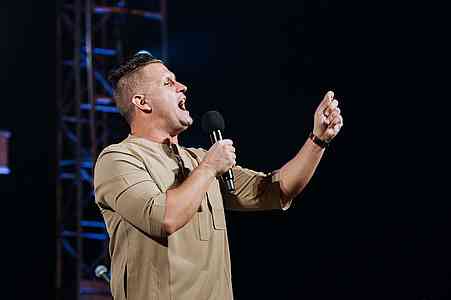 Evangelist Rob Enge