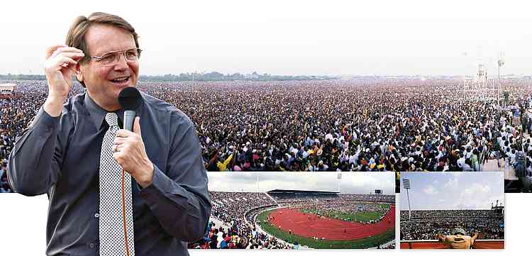 Evangelist Reinhard Bonnke in Lagos, Nigeria – Millennium Gospel Campaign Evangelist Reinhard Bonnke in Lagos, Nigeria – Millennium Gospel Campaign