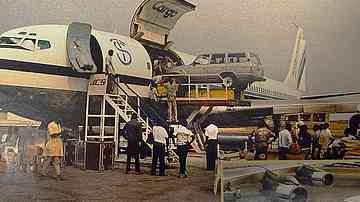 CfaN had to hire a cargo plane to reach Kisangani in 1991 CfaN had to hire a cargo plane to reach Kisangani in 1991