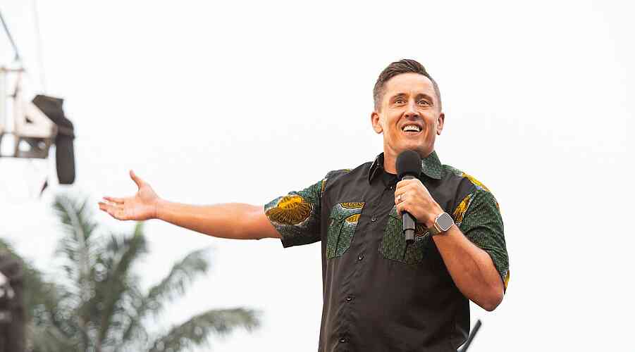 Evangelist Nathan Morris